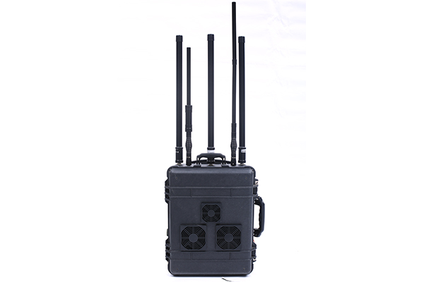 XIC-DDS5便携式无线频率干扰仪
